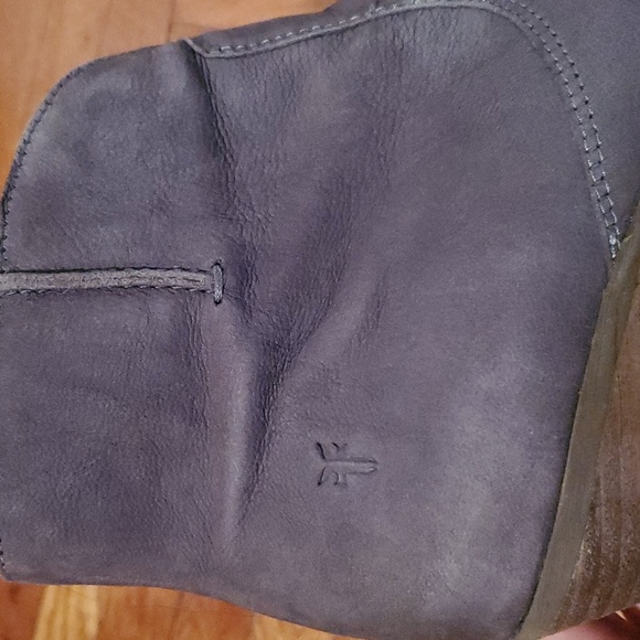 Western style zip-up Frye ankle boot - Picture 6 of 13